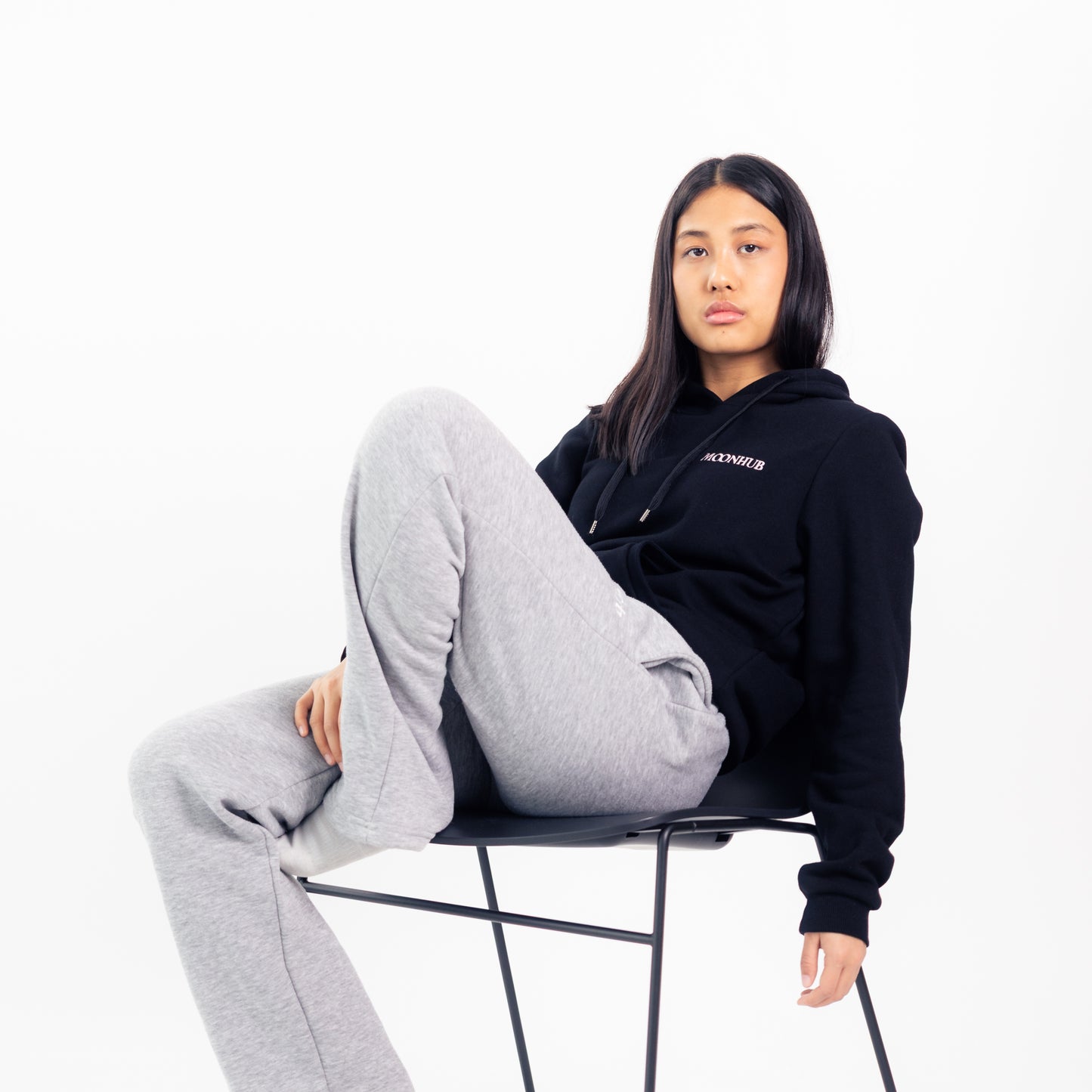 MOONHUB Hoodie – Flausch trifft Soulwear