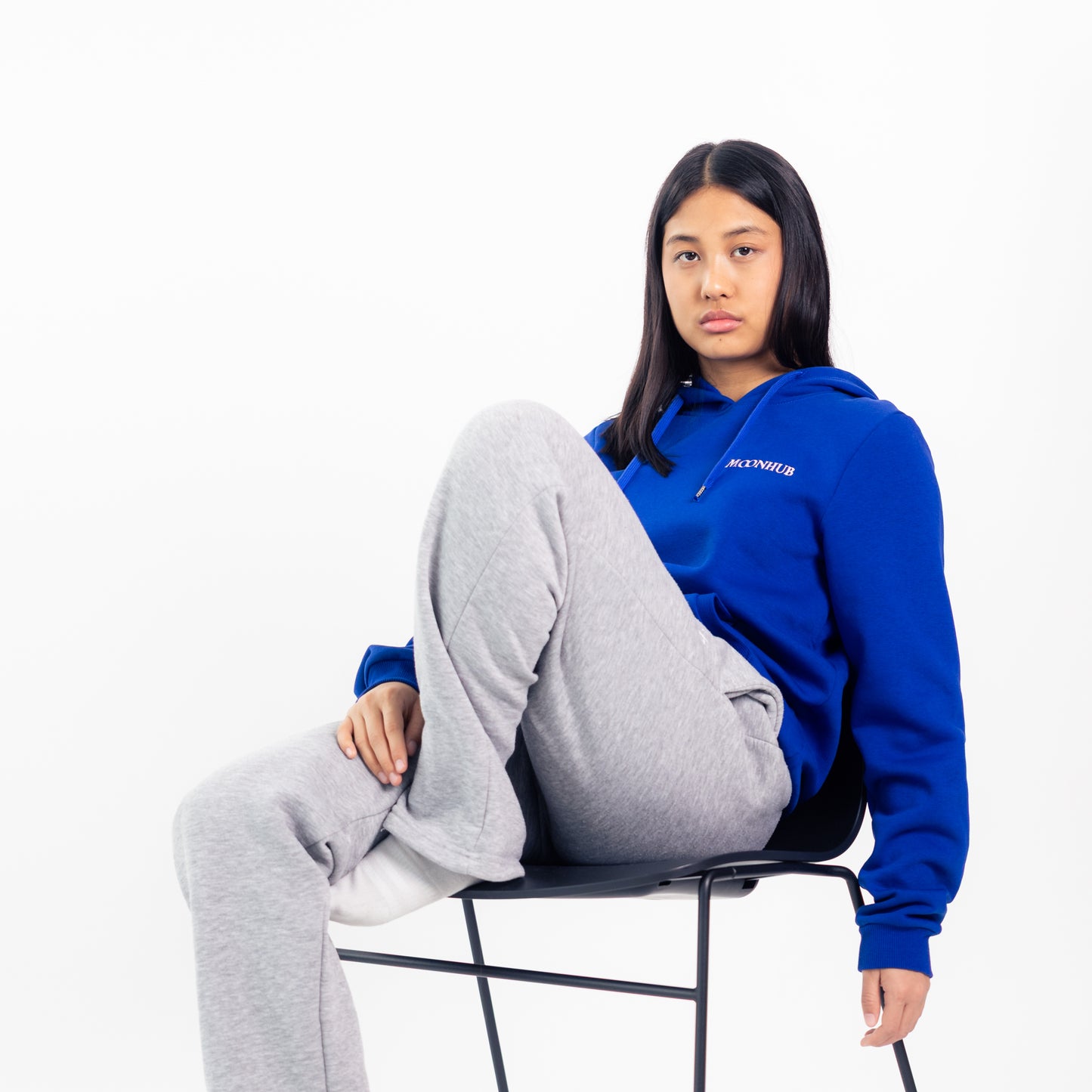 MOONHUB Hoodie – Flausch trifft Soulwear