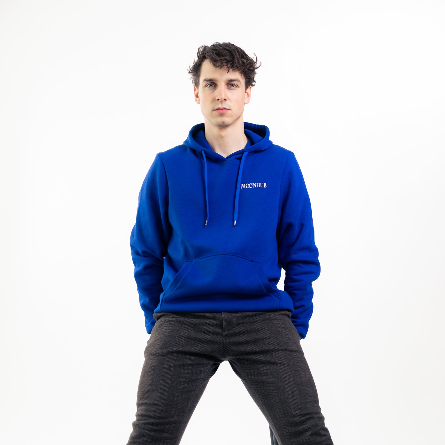 MOONHUB Hoodie – Flausch trifft Soulwear