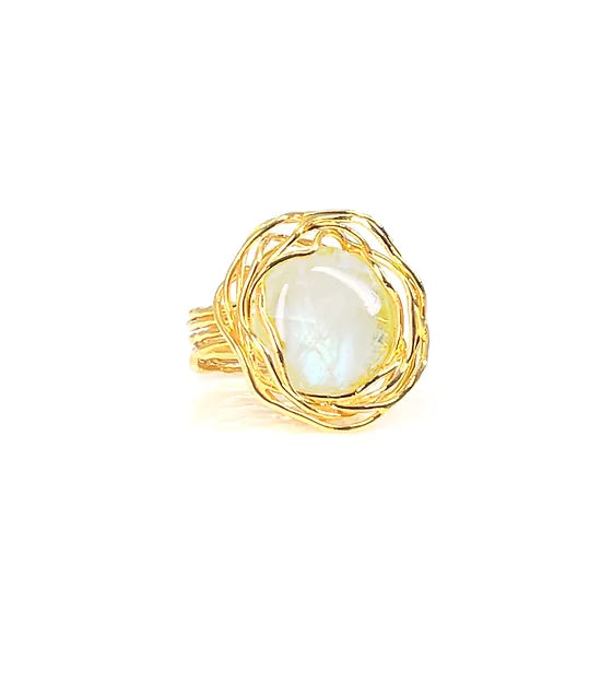 BELEN Moonstone Ring – Gold-Plated Silver