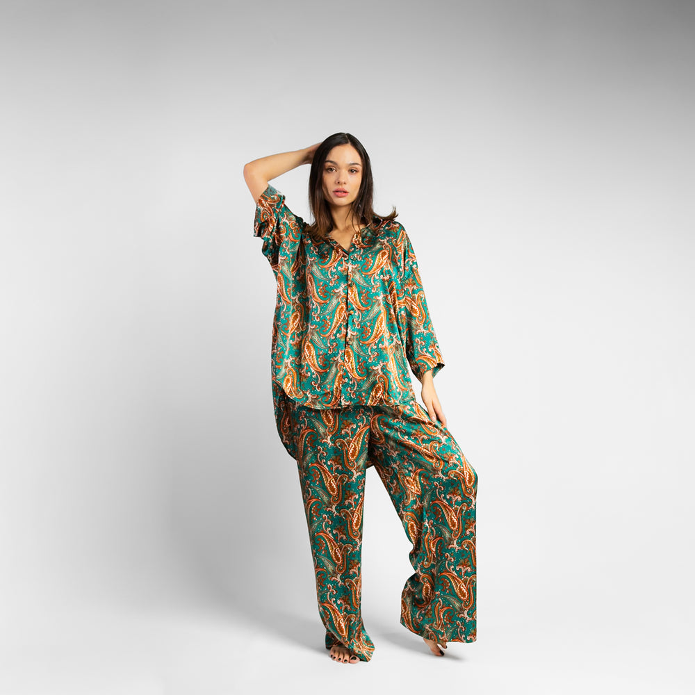 
                      
                        Emerald Paisley Silk Set (Two of a Kind)
                      
                    