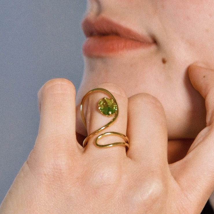 LULU Ring – Vergoldet mit Peridot