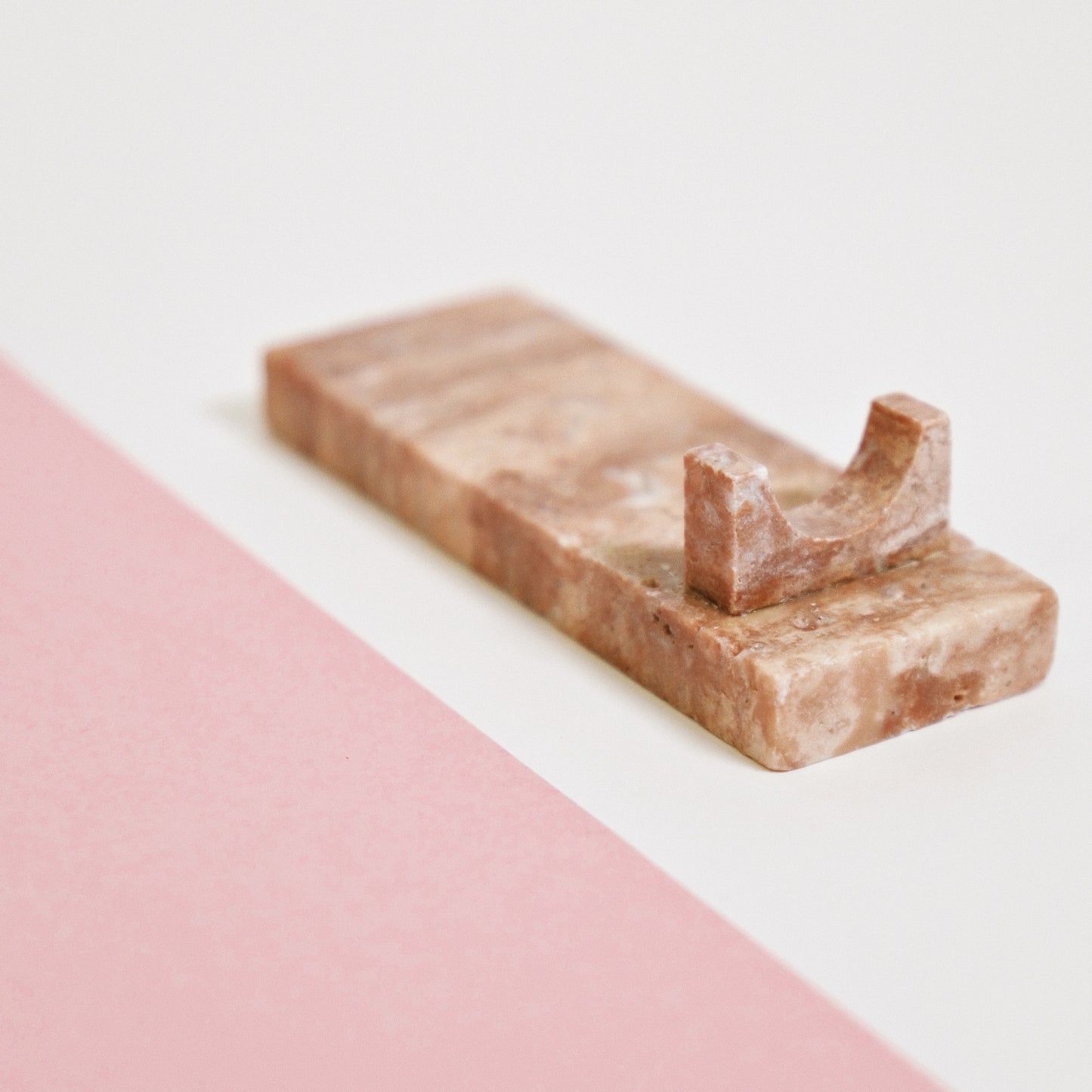 Palo Santo holder - pink travertine