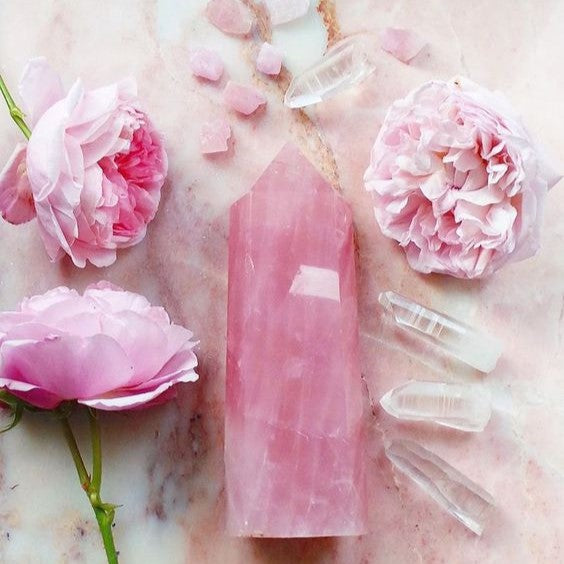 
                      
                        Glamor Magic: Rituals for Radiance and Empowerment
                      
                    