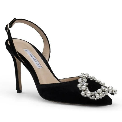 
                      
                        Amor Shoes Black Velvet
                      
                    